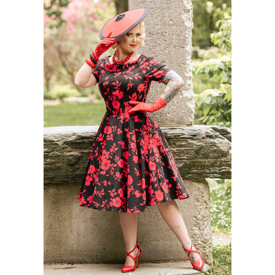 Darlene 50s Style Swing Dress in Black/Red Floral