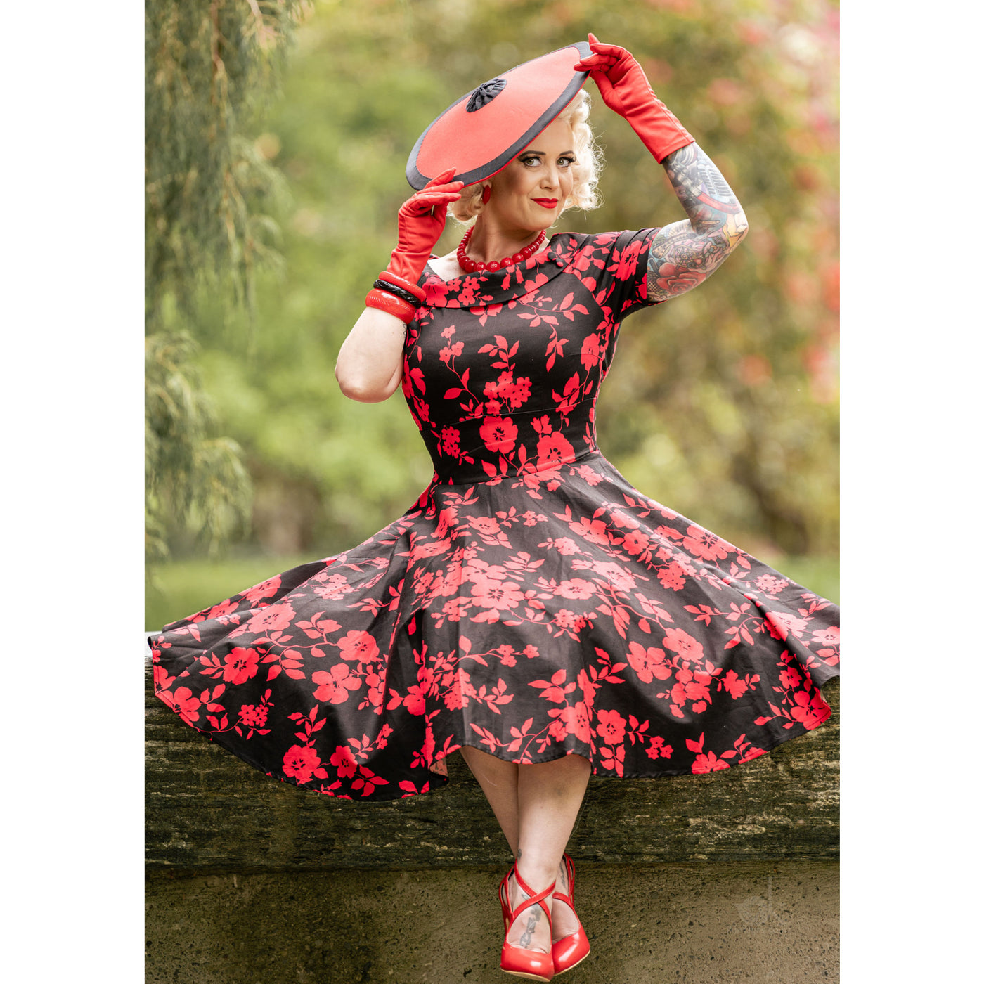 Darlene 50s Style Swing Dress in Black/Red Floral