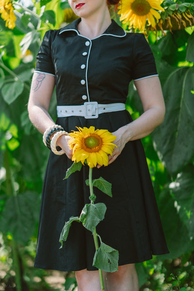 Penelope Retro Diner Dress in Black/White