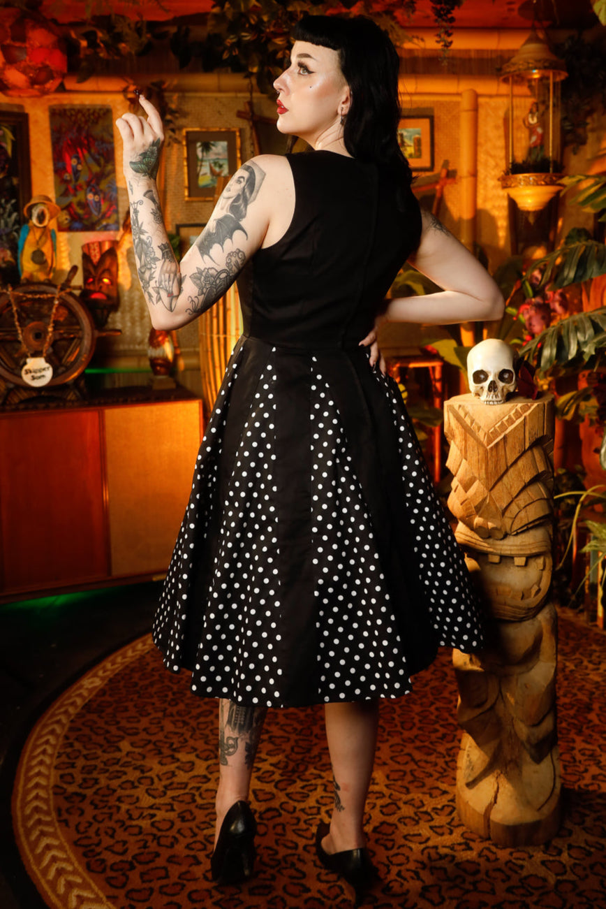 Judith Cotton Retro Pleated Dress in Black Polka Dots