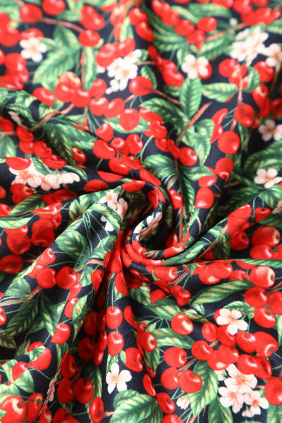 Donna Black Petal Sleeves Flared Bust Red Berries Summer Dress