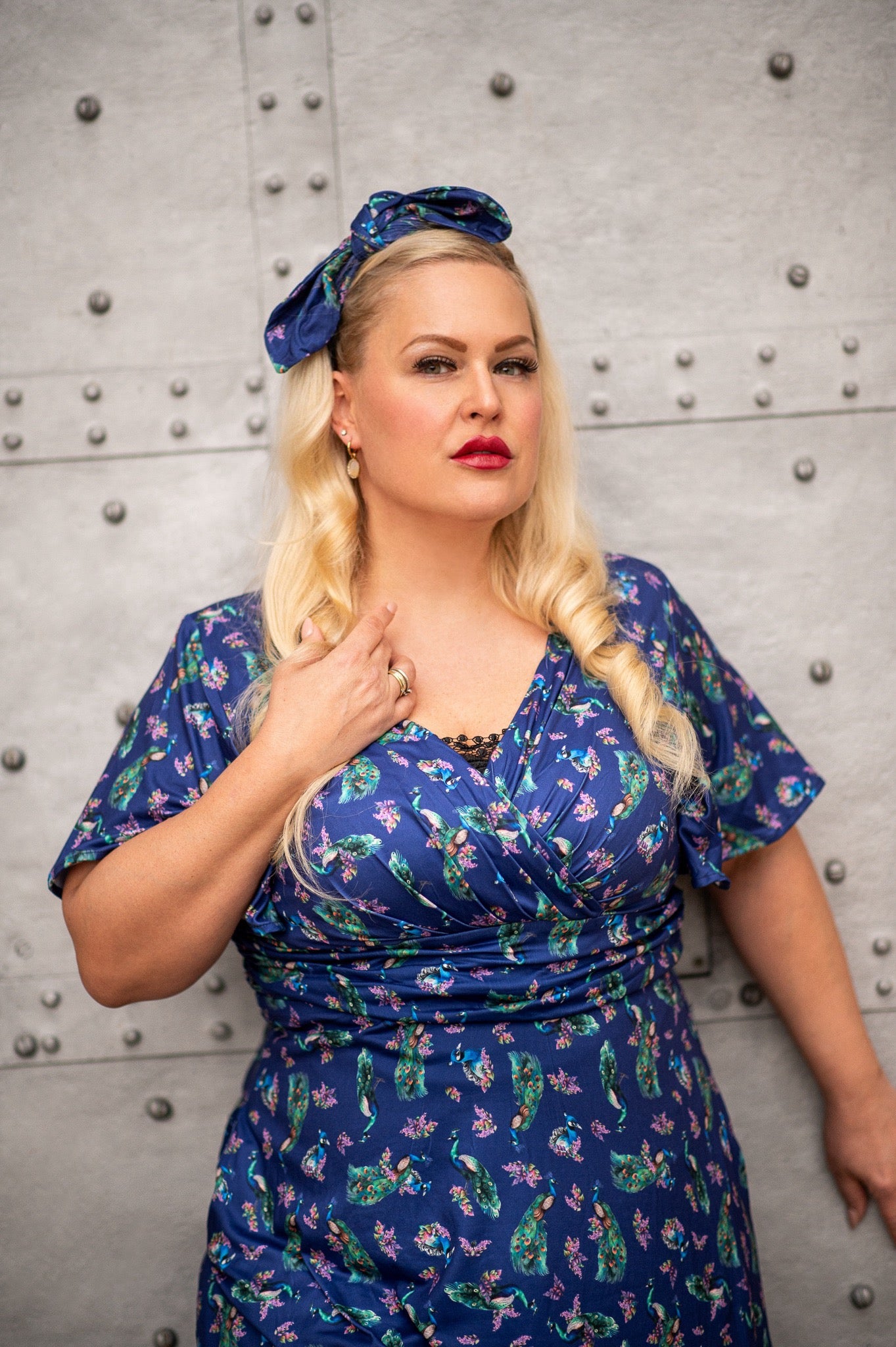 Donna Petal Sleeved Dress in Purple and Peacock Print