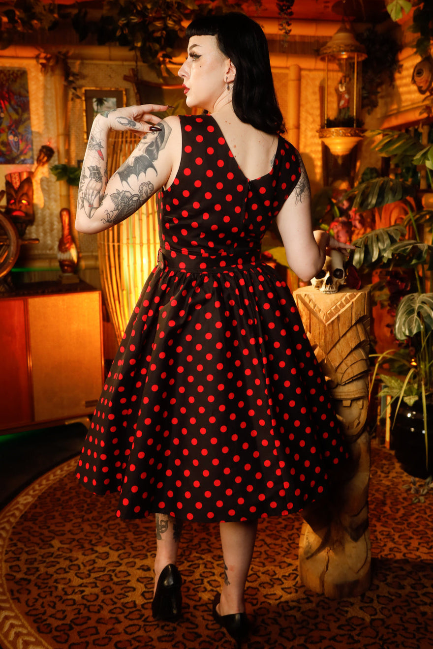 EU STOCK May V-neck 50's Style Swing Dress in Black/Red