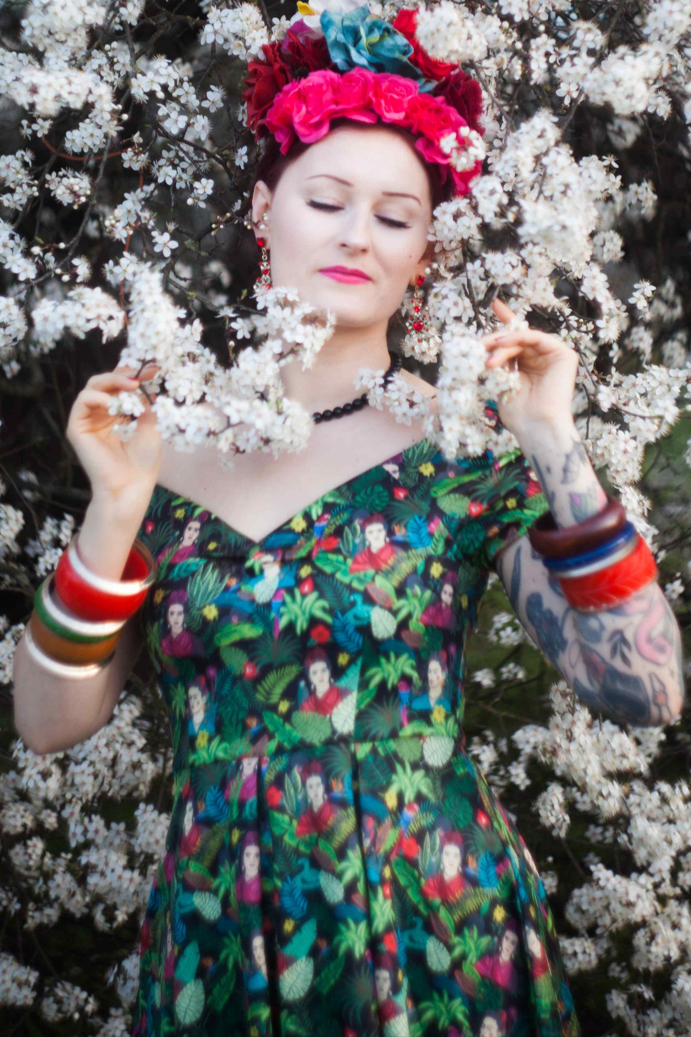 Lily Retro Off Shoulder Frida Kahlo Black Tropical Leaves Swing Dress