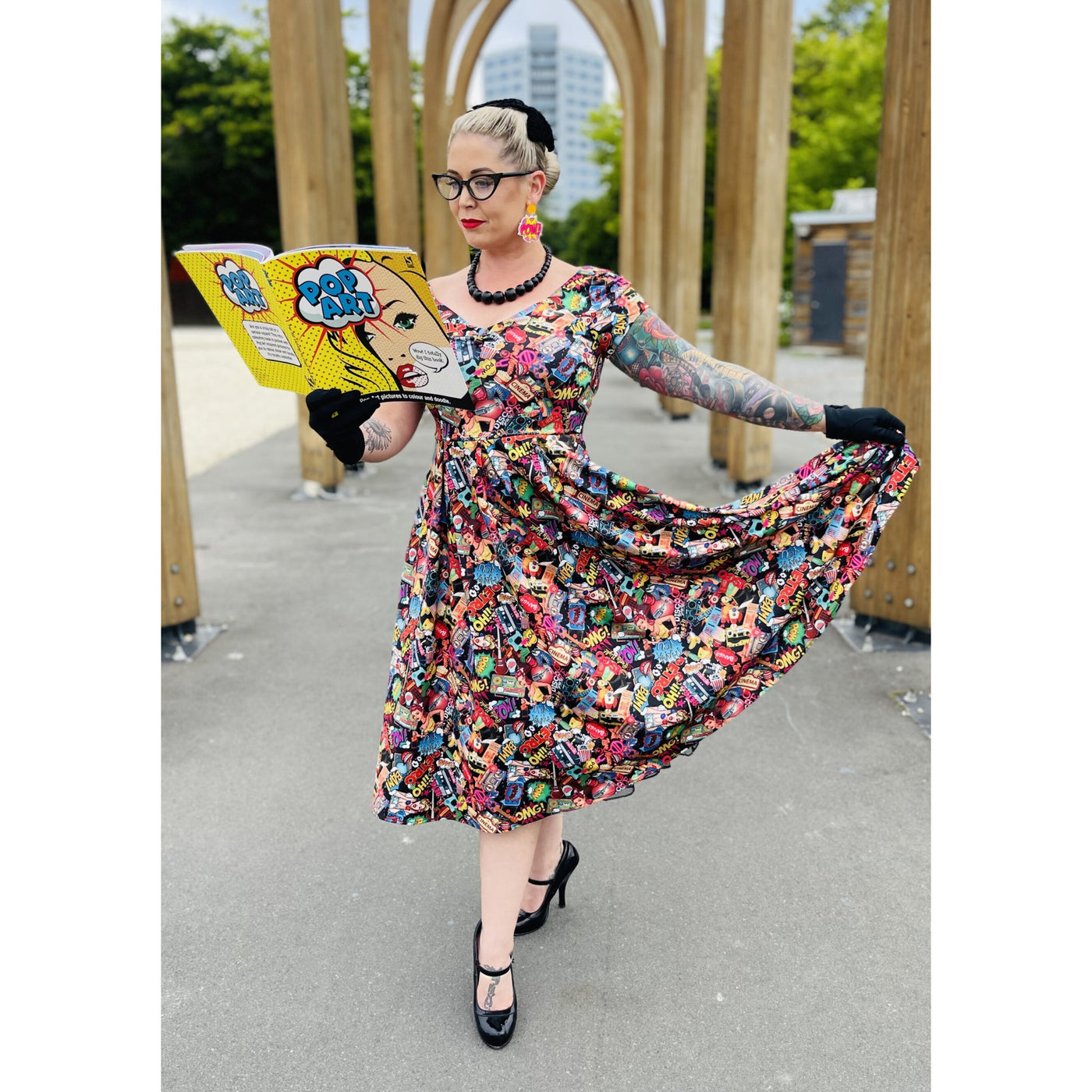 Lily Retro Off Shoulder Pop Art Circle Dress