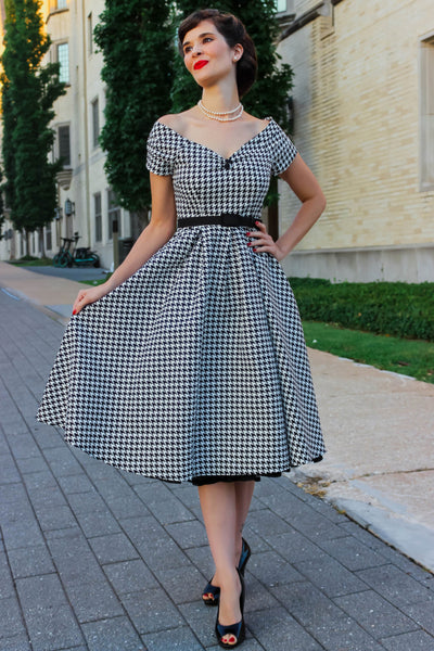 Lily Retro Off Shoulder Dog Tooth Print Dress