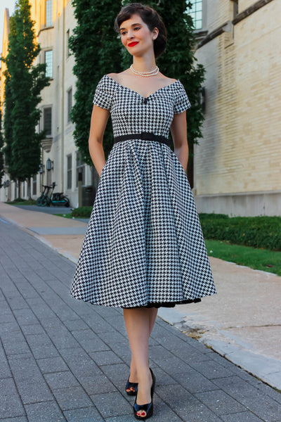 Lily Retro Off Shoulder Dog Tooth Print Dress