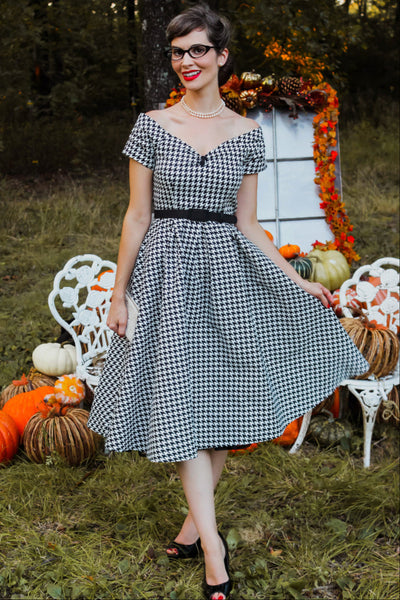Lily Retro Off Shoulder Dog Tooth Print Dress
