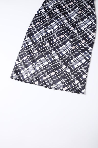 EU STOCK Toni Fitted Collared Vintage Dress in Black & White Tartan