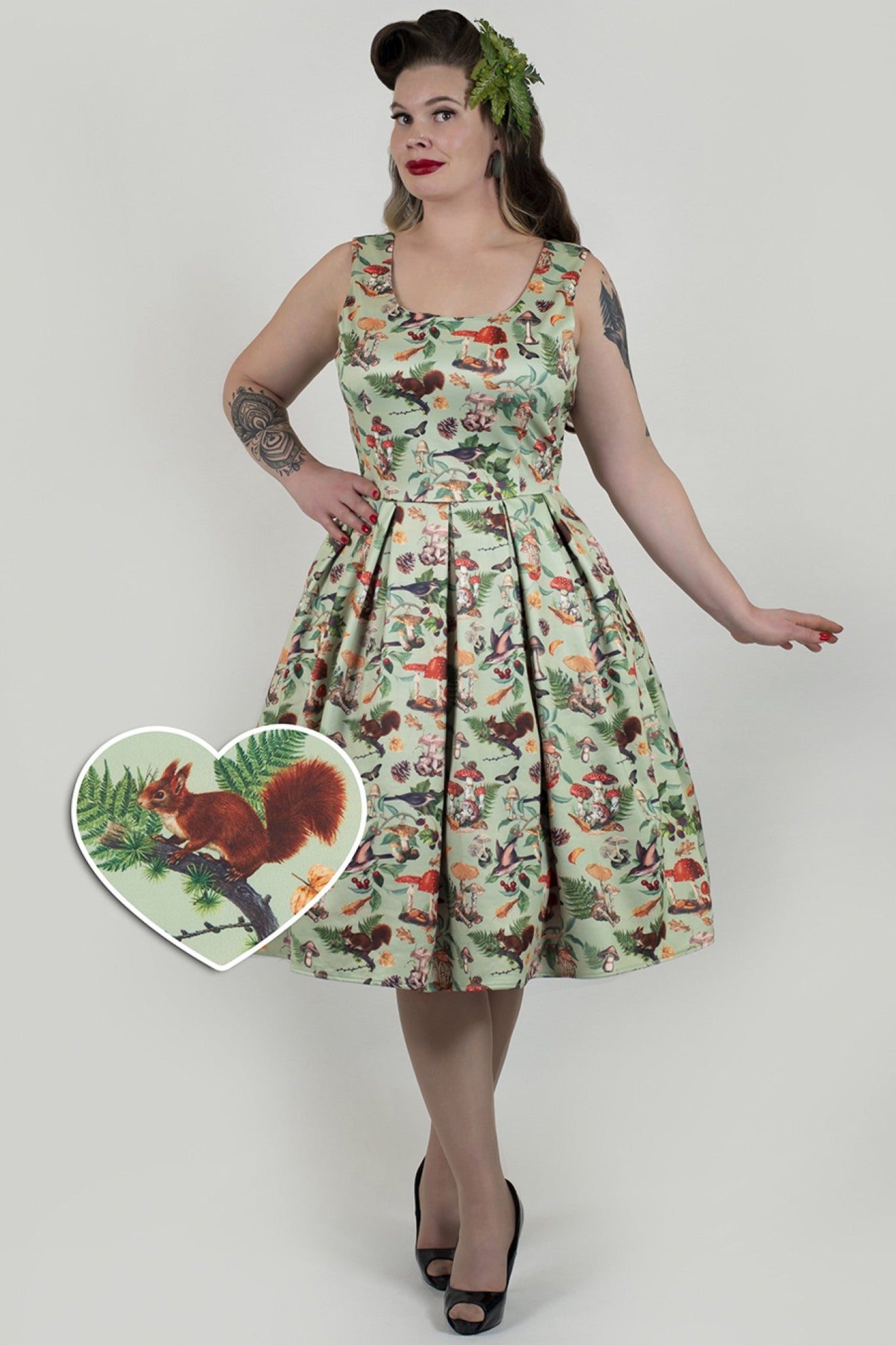 Amanda Scoop Neck Swing Dress in Mushroom and Forest Print