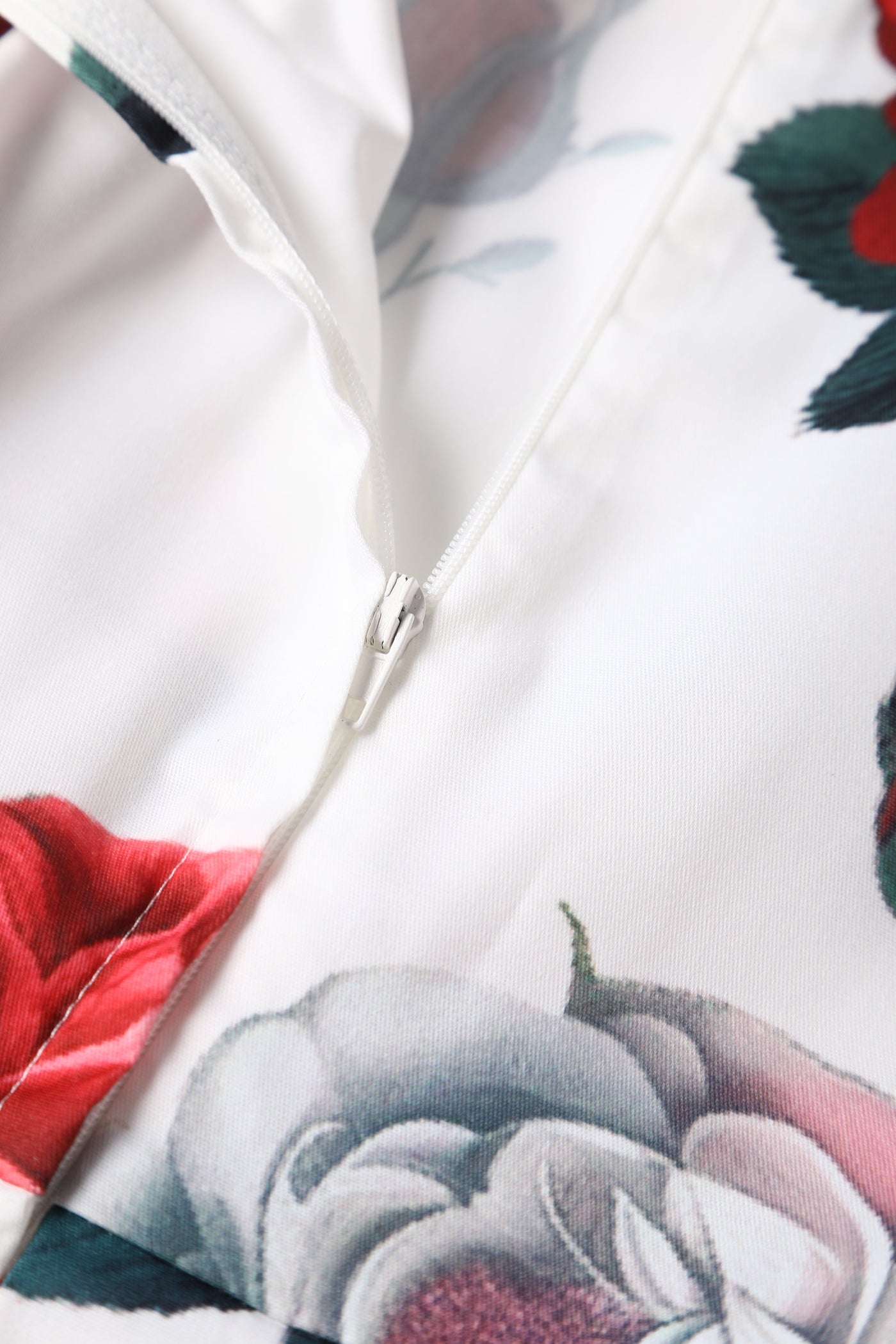 EU STOCK Amanda White Scoop Neck Pink/Red Peonies Print Swing Dress