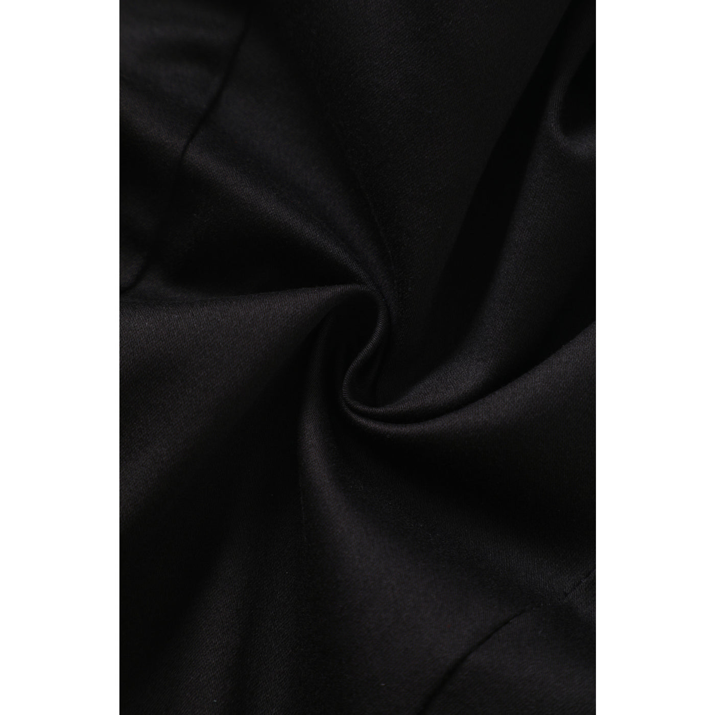 Lisette Three-Quarter Sleeve Black Bolero
