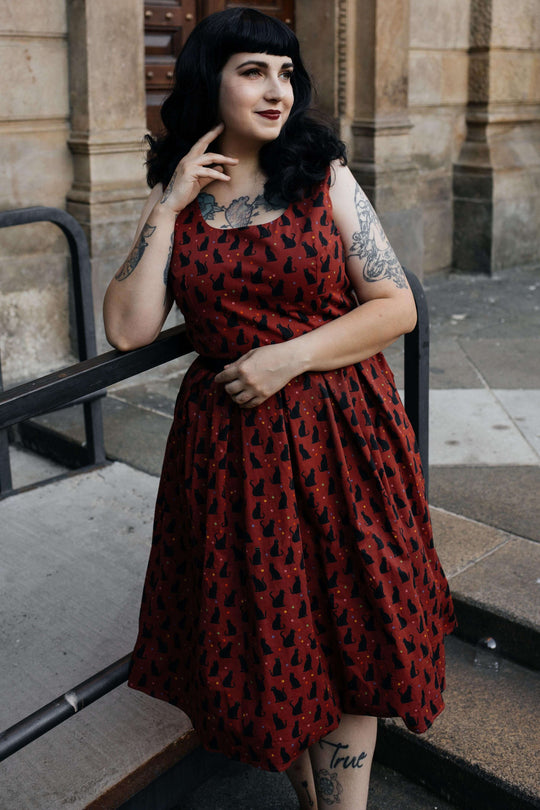Amanda Vintage-Inspired Burgundy Cat Print Dress
