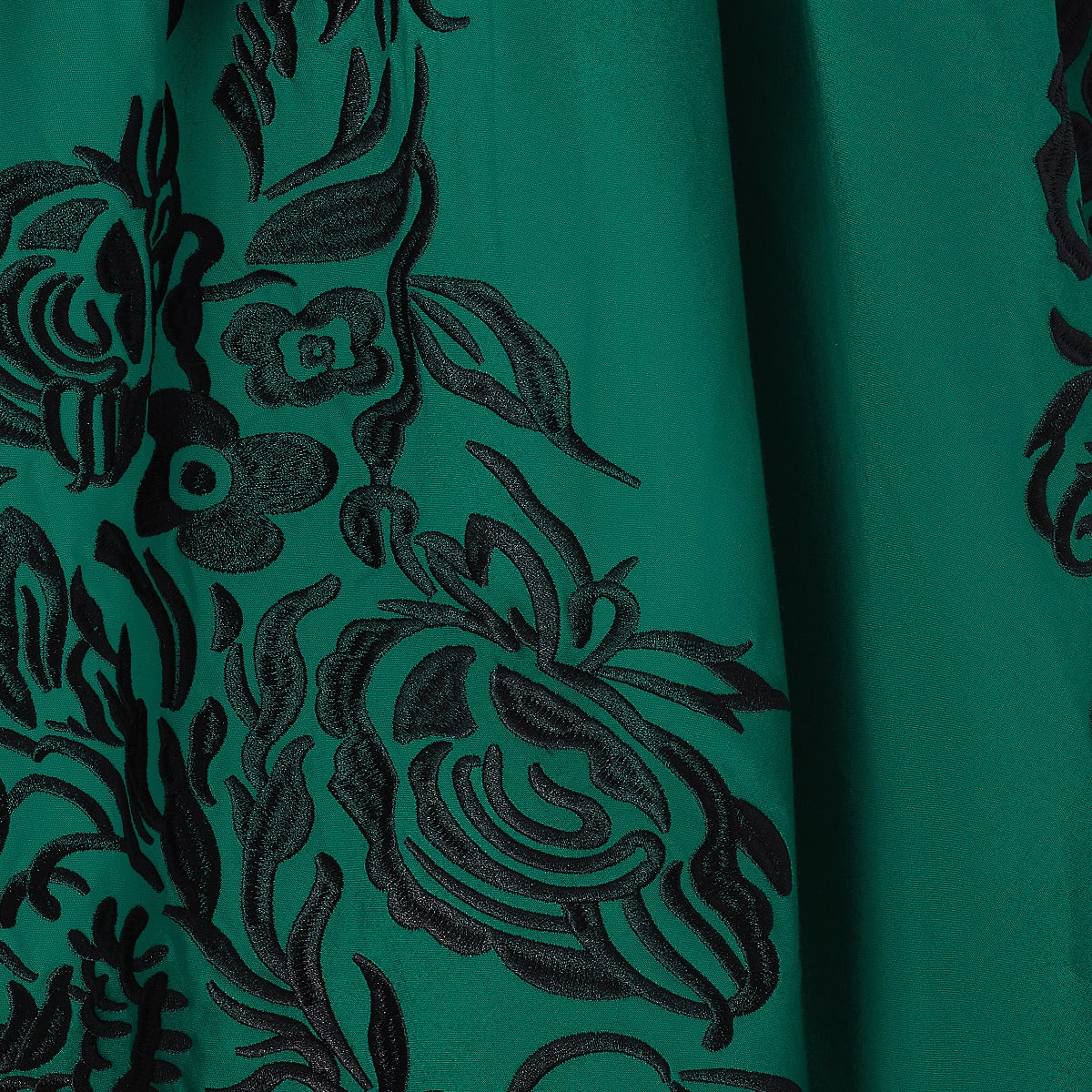 PRE ORDER Annie Retro Embroidered Floral Swing Dress in Green/Black
