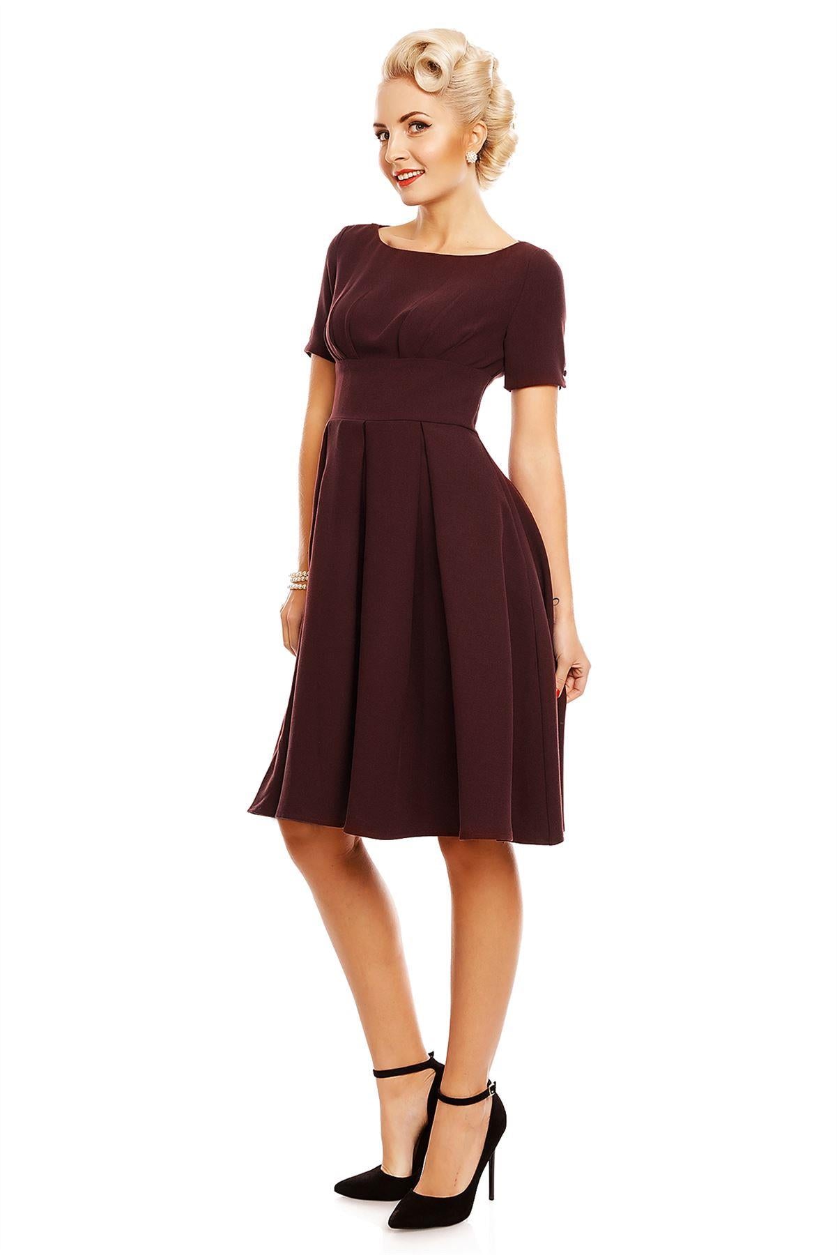 Venus Van Chic - Pamela Sleeved Swing Dress in Burgundy
