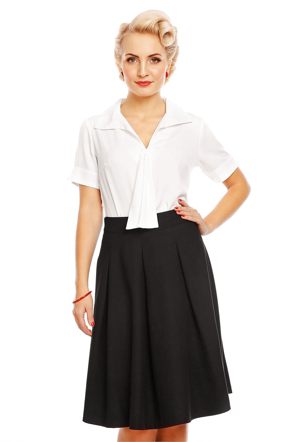 Venus Van Chic Suzie Pleated Skirt in Black