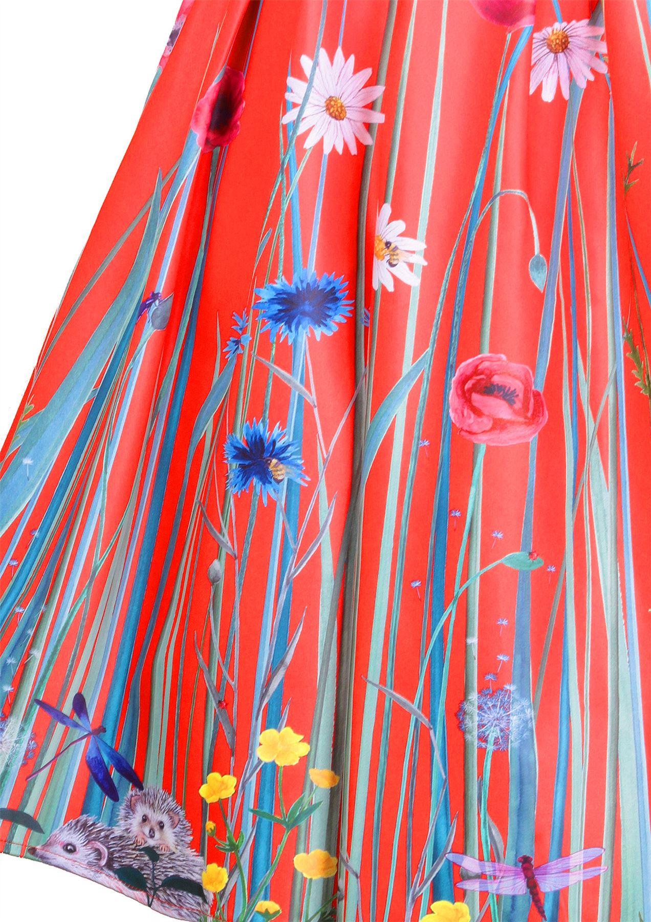 Annie Retro Meadow Floral Print Swing Dress in Red