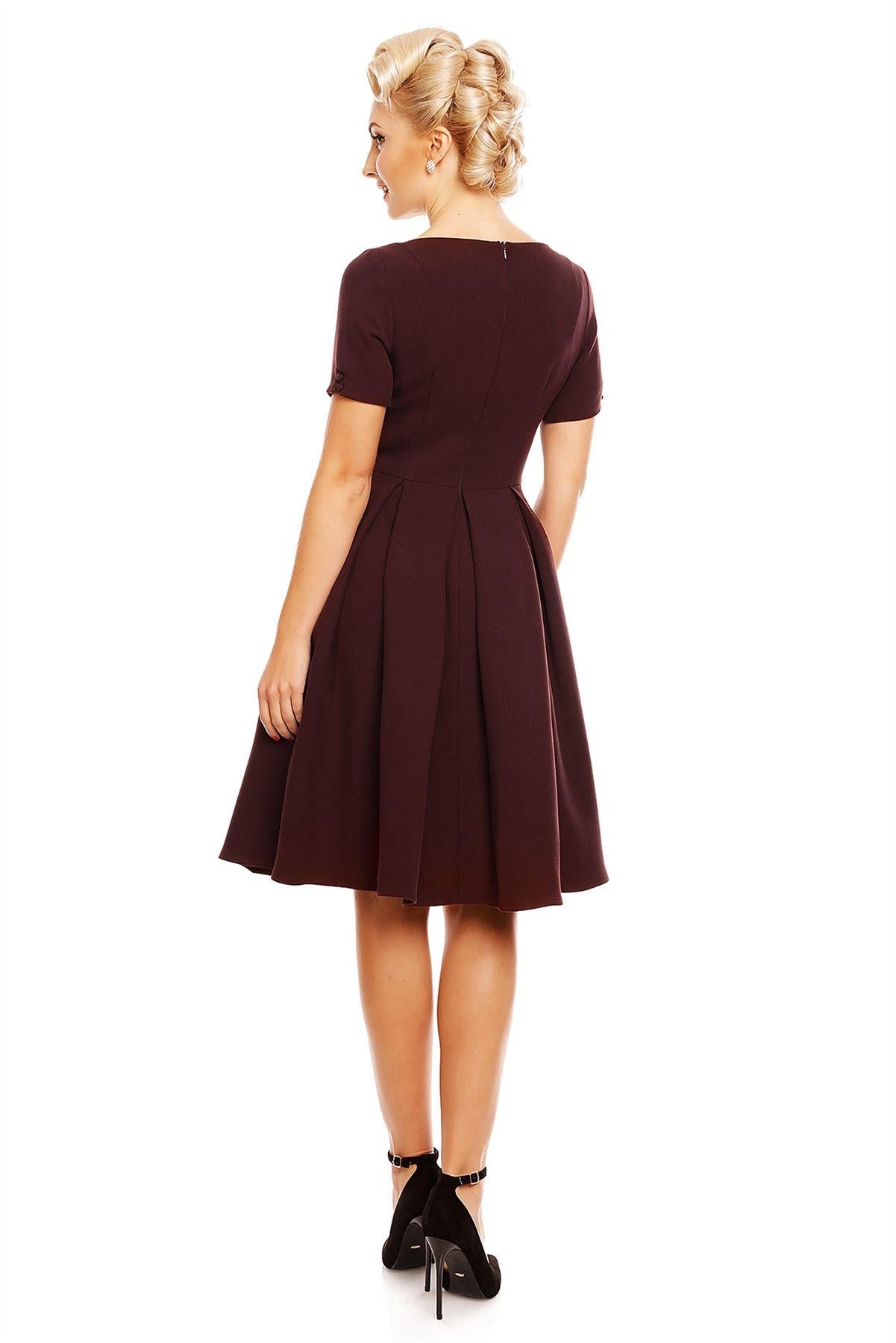 Venus Van Chic - Pamela Sleeved Swing Dress in Burgundy