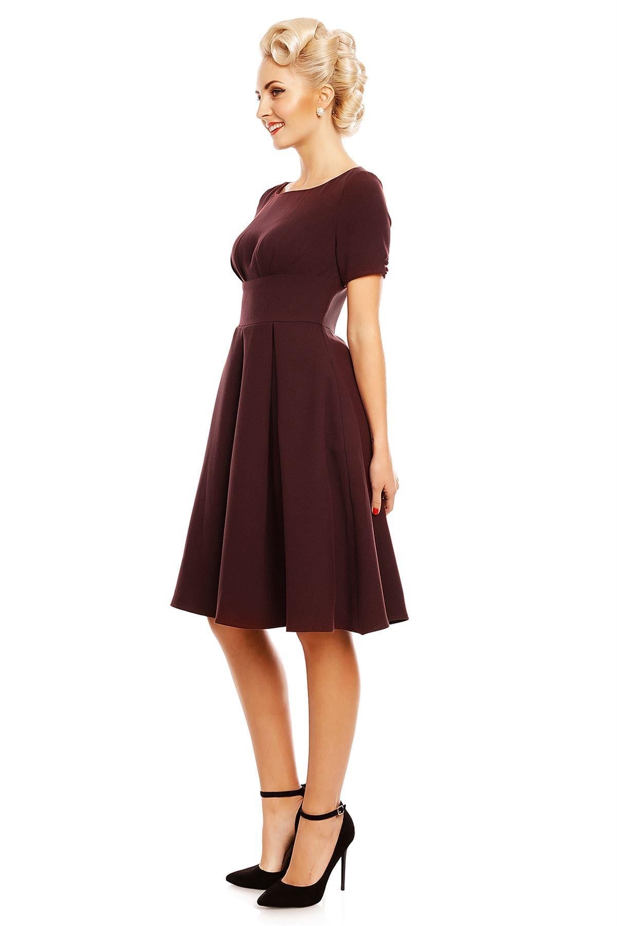 Venus Van Chic - Pamela Sleeved Swing Dress in Burgundy