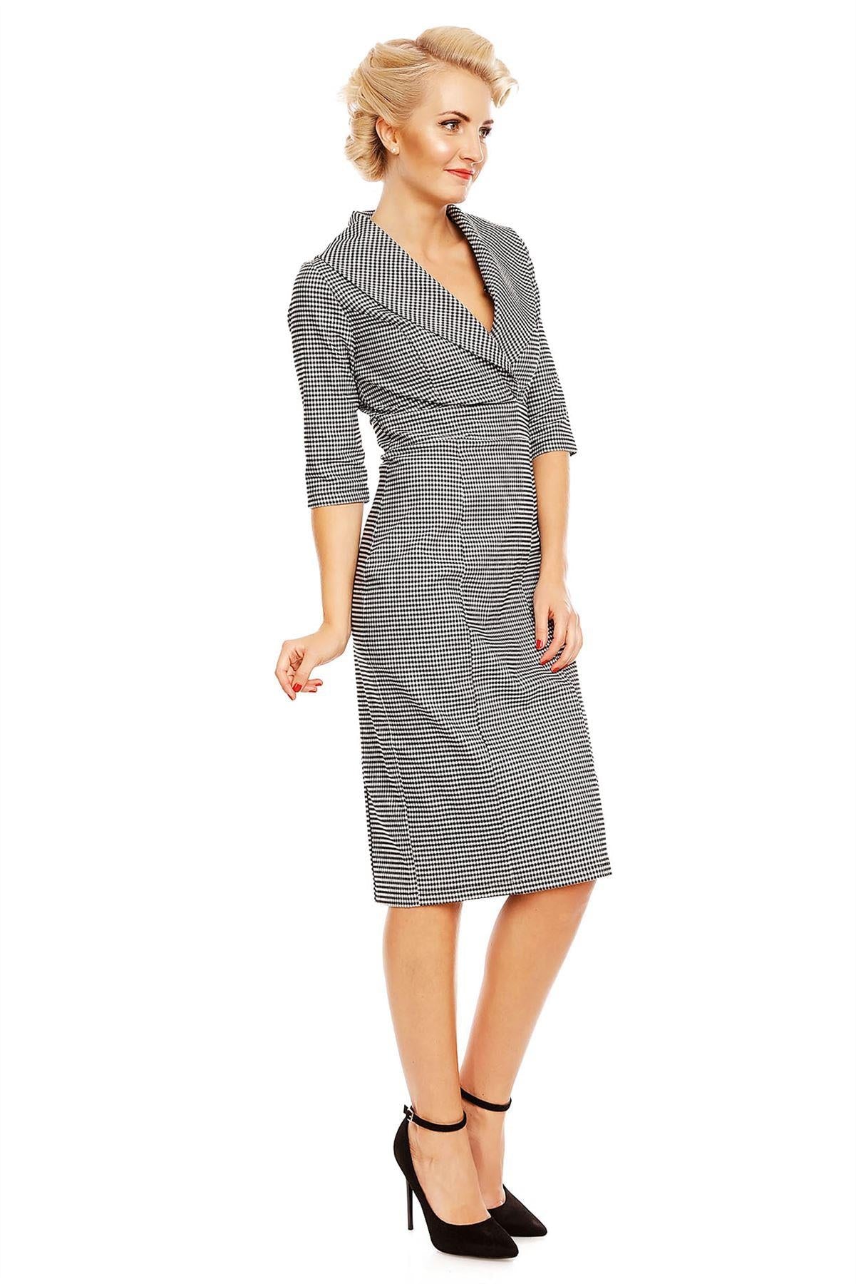 Venus Van Chic - Fiona Fitted Faux Fur Dress in Gingham