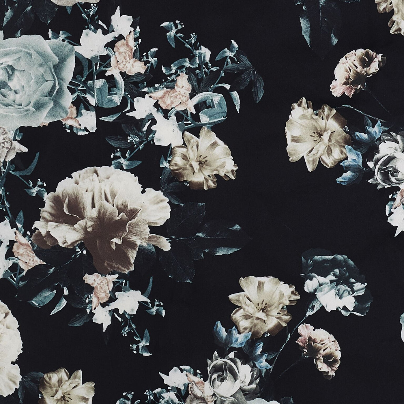 Annie Raising Floral Swing Dress in Black and White