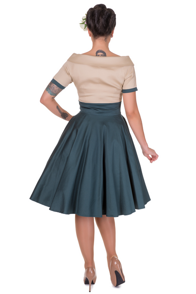 Woman's Retro Full Circle Swing Dress in Beige/Dark Green