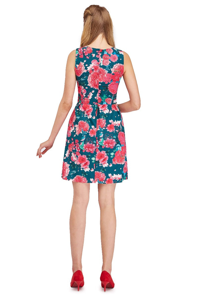 Sleeveless Classic Floral Dress in Blue with Carnation Print and Pockets
