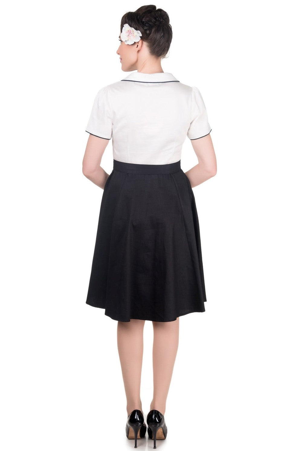 Diner Rockabilly Dress in White-Black