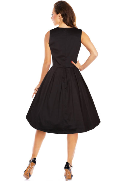 Stylish 50's Retro Swing Dress With Pockets in Plain Black