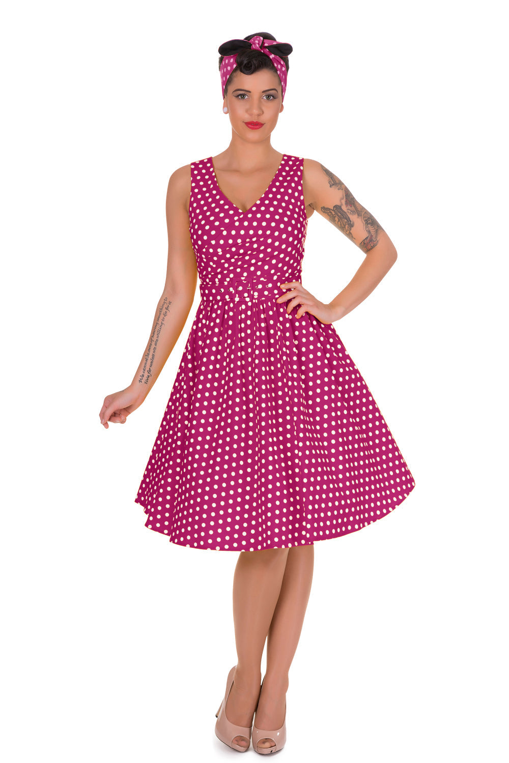 Stylish V-neck Vintage Inspired Swing Dress in Purple Polka Dots