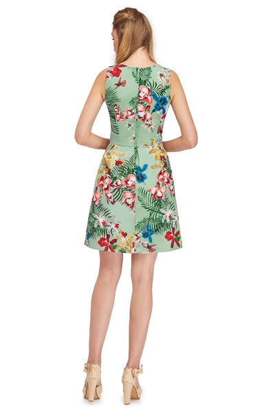 Sleeveless Summer Dress in Green with Botanical Print and Pockets
