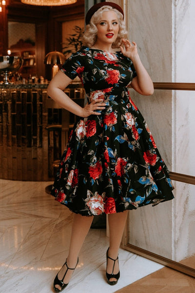 Woman's Retro Floral Roses Swing Dress in Black