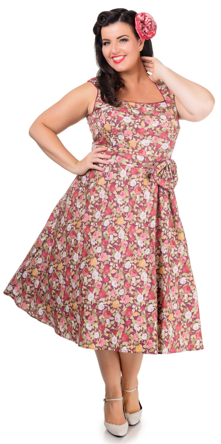 Harriet Floral Vintage 50s Inspired Dress in Purple