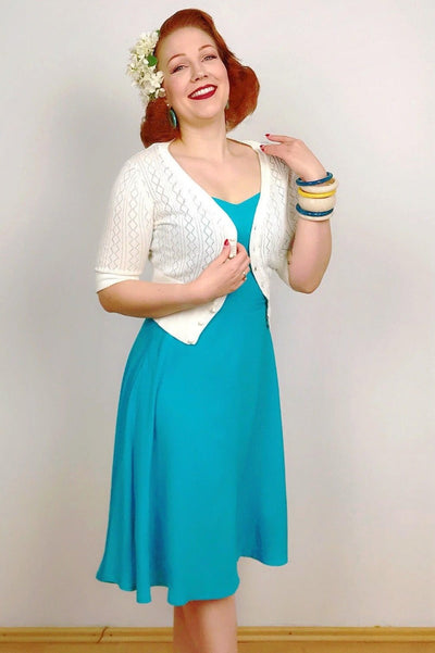 Woman Strapped dress with Sweetheart neckline in Turquoise