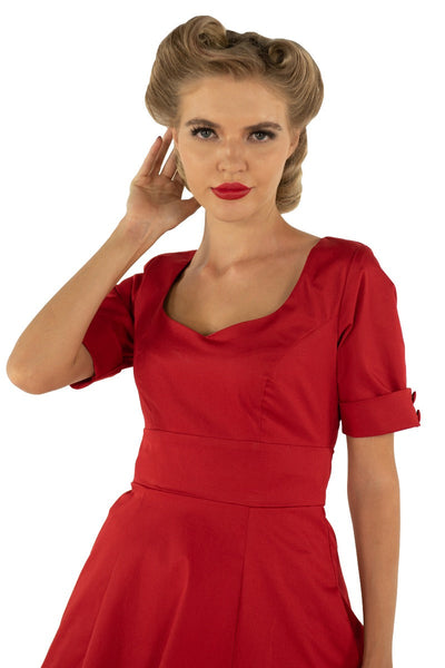 Barbara Sweetheart Neckline Short Sleeved Dress in Red