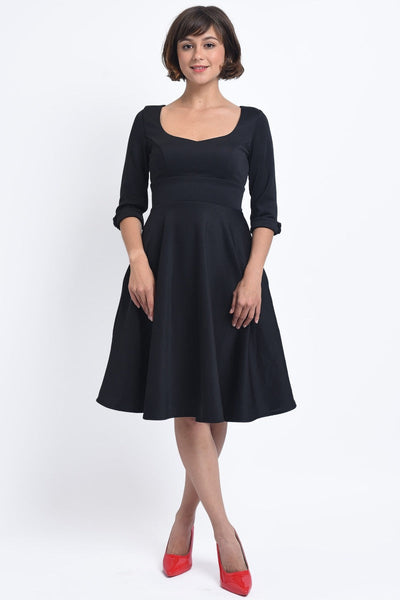 Scarlette Sweetheart Neckline Long-Sleeved Stretchy Tea Dress Black