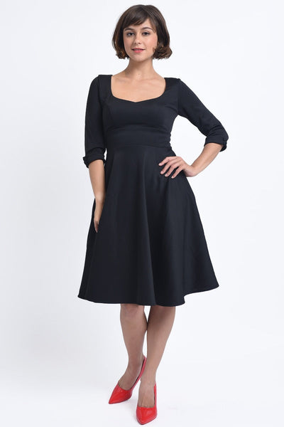 Scarlette Sweetheart Neckline Long-Sleeved Stretchy Tea Dress Black