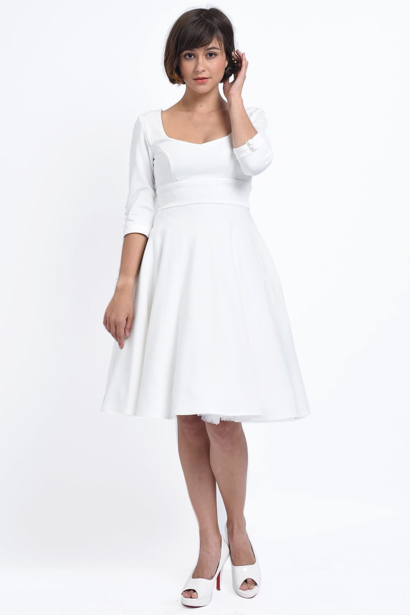 Scarlette Long-Sleeved Stretchy Dress-White