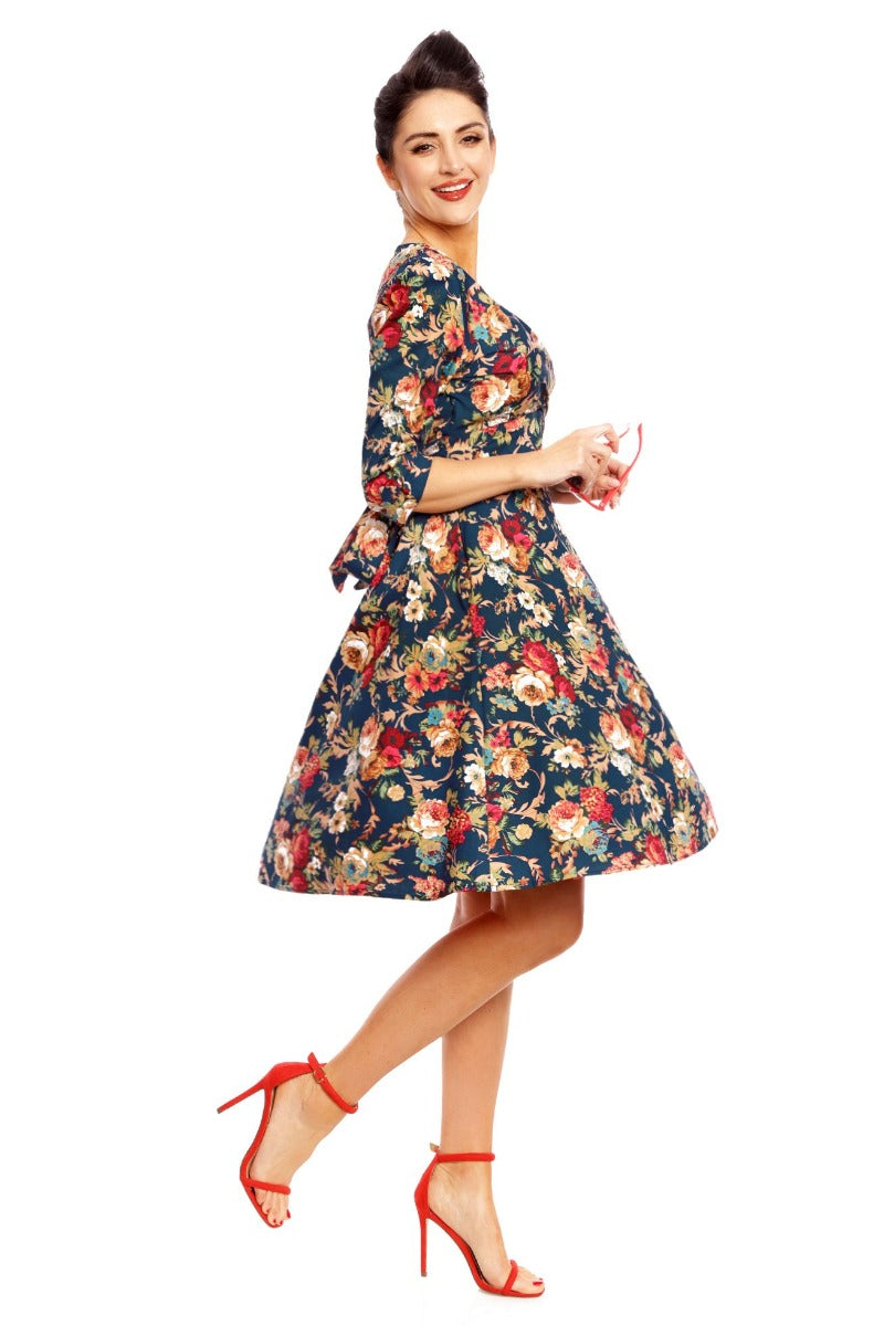 Katherine Long Sleeve 50s Style Floral Swing Dress in Purple