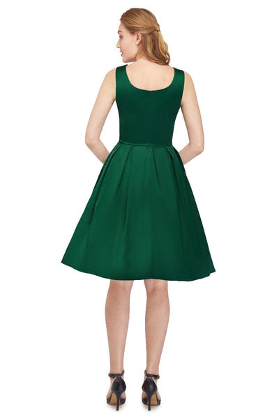 Amanda Scoop Neck Satin Swing Dress in Emerald Green